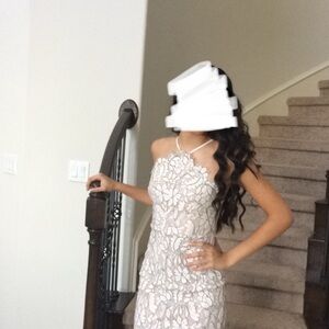 Lulu’s Elegant Lace Halter Short Dress Ivory Black Floral Classy Mini‎ Size XS